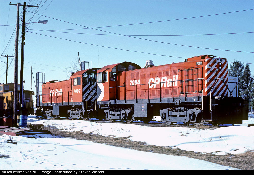 CP Rail MLW built S2's #7098, #7097